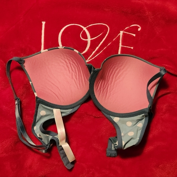 Bra - Picture 2 of 3